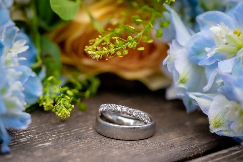 a close up of a ring